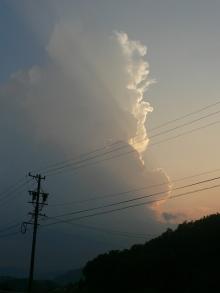 夏雲